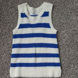 Sonoma White and Blue Knit Sleeveless Sweater